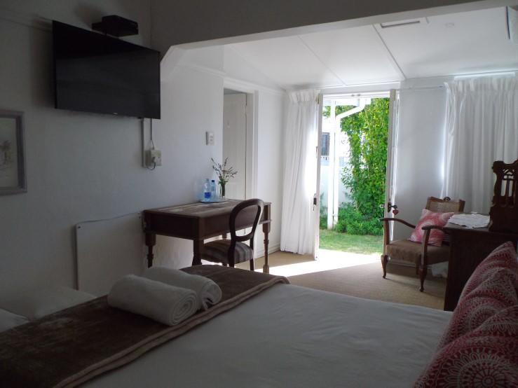 Breeze Inn Guesthouse Kidd's Beach Bagian luar foto