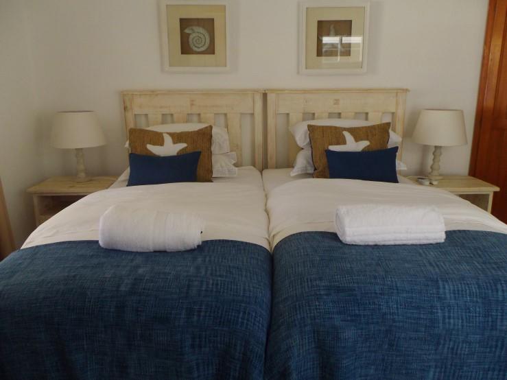 Breeze Inn Guesthouse Kidd's Beach Bagian luar foto