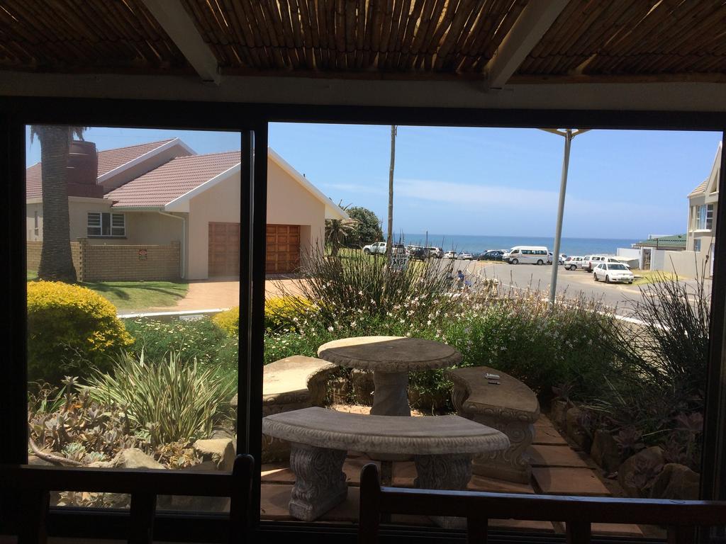 Breeze Inn Guesthouse Kidd's Beach Bagian luar foto