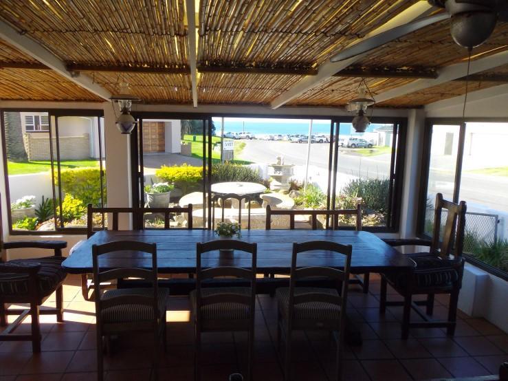 Breeze Inn Guesthouse Kidd's Beach Bagian luar foto